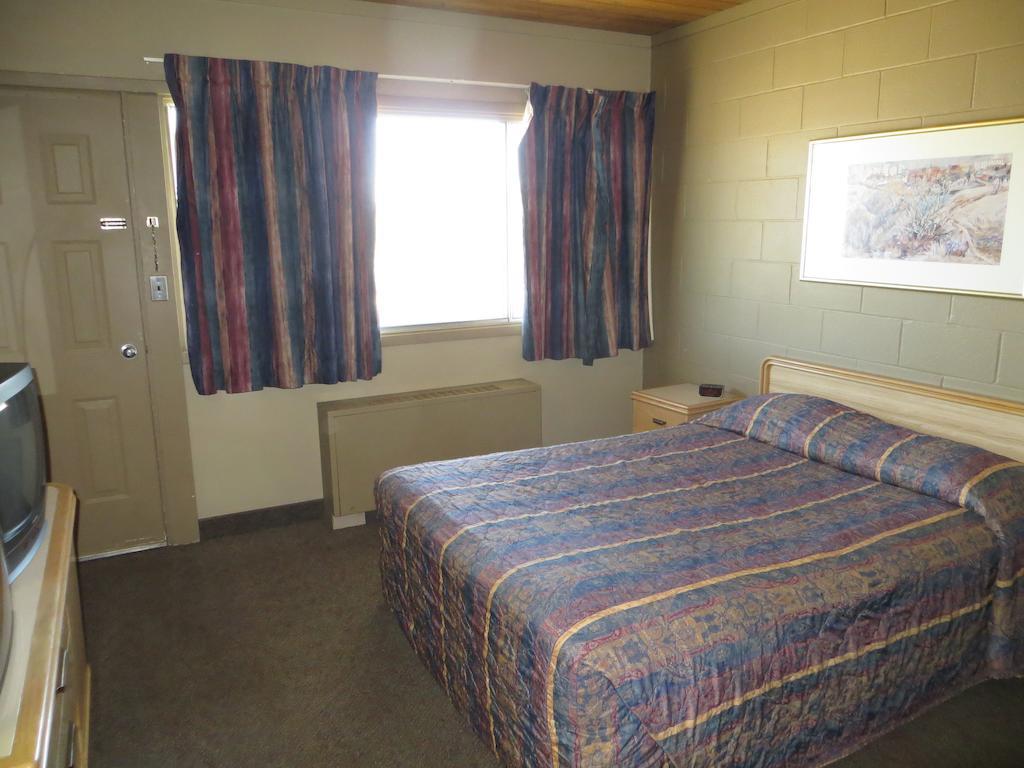 Westgate Inn Saskatoon Kültér fotó