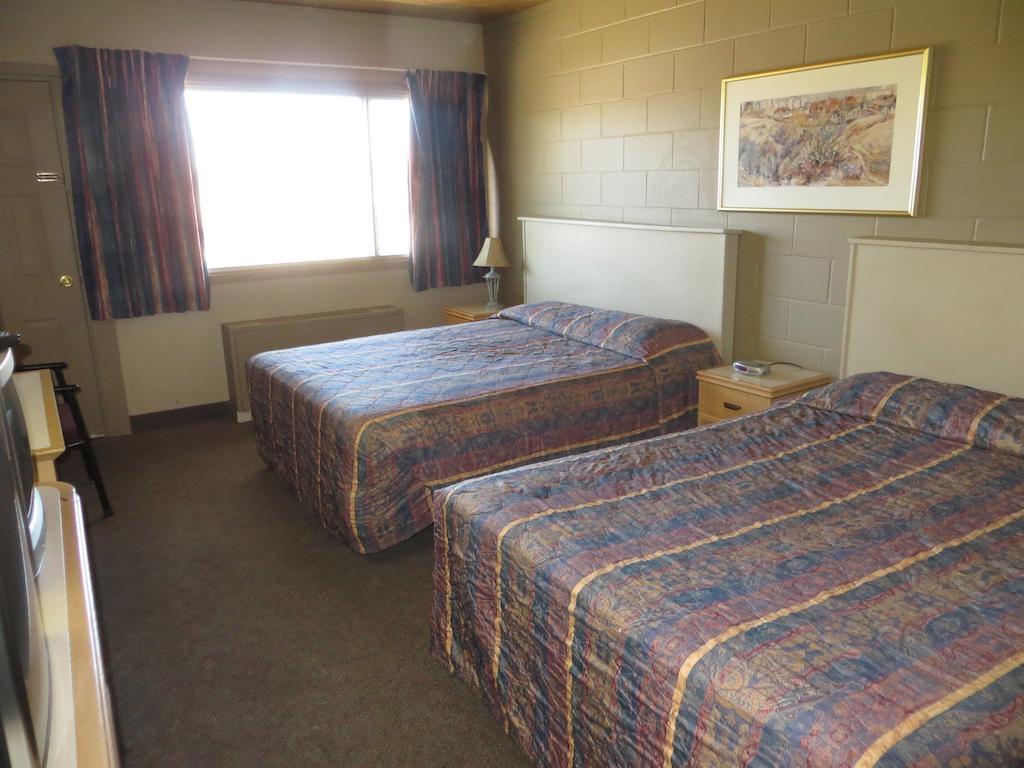 Westgate Inn Saskatoon Szoba fotó