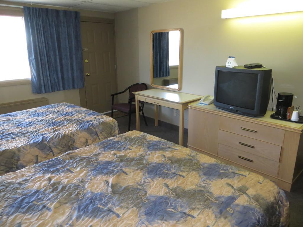 Westgate Inn Saskatoon Szoba fotó