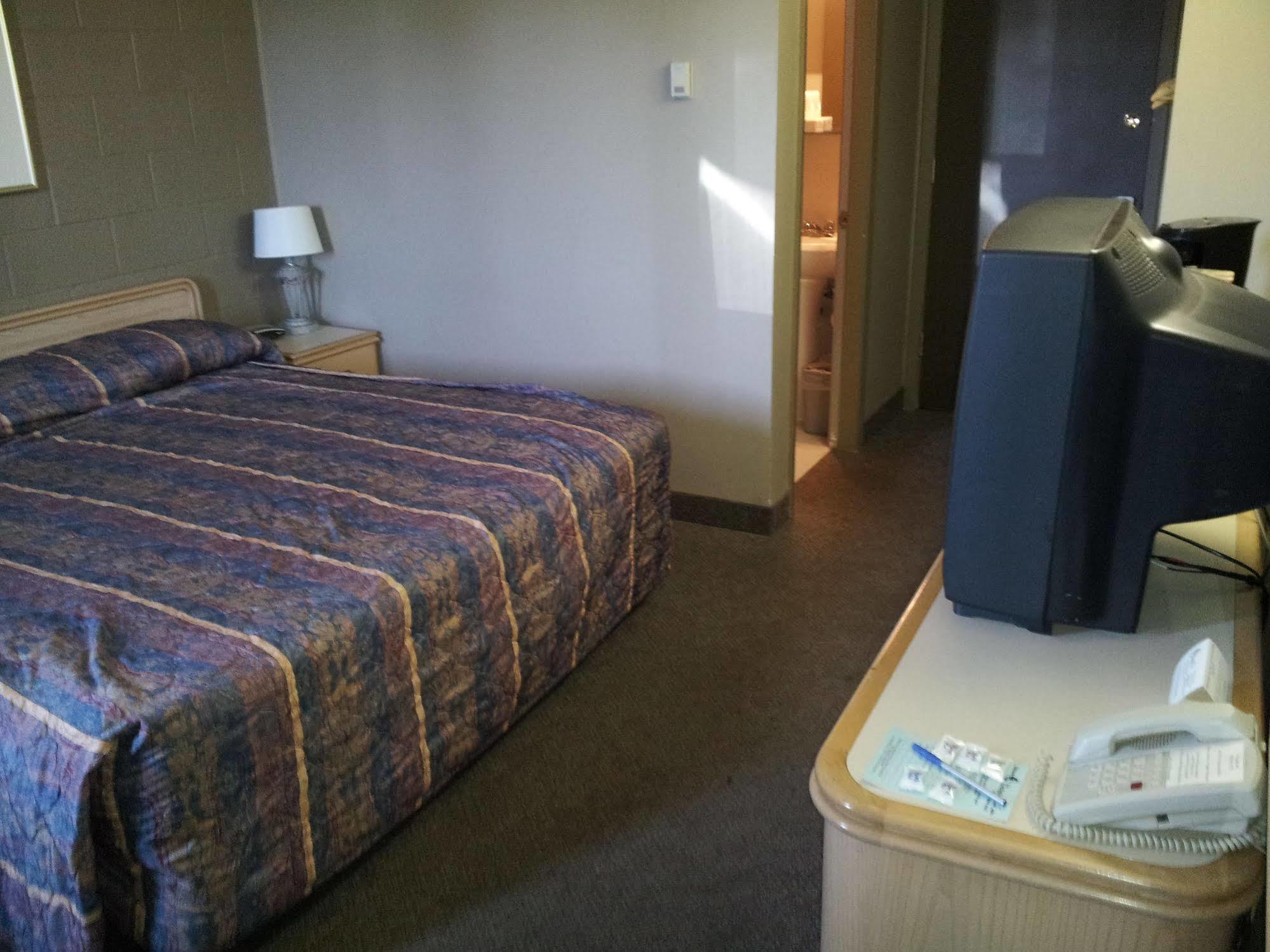 Westgate Inn Saskatoon Kültér fotó